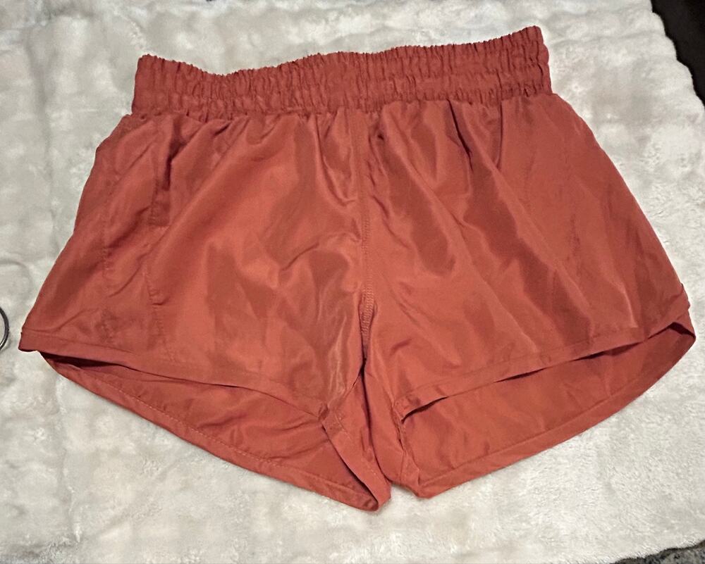 Leg3nd rust orange shorts size M